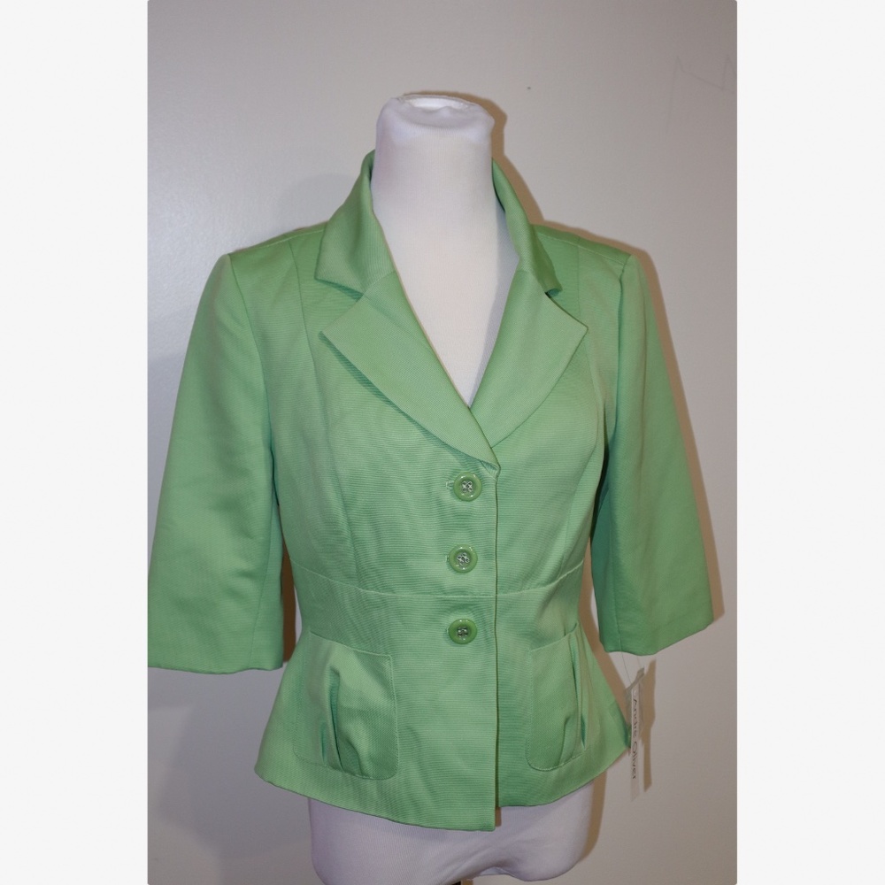 NWT Andrê Oliver Short Sleeve Lightweight Blazer